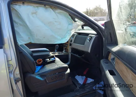 2011 Ford F-150 Lariat из США, поврежденный, VIN 1FTFW1ETXBFA62457